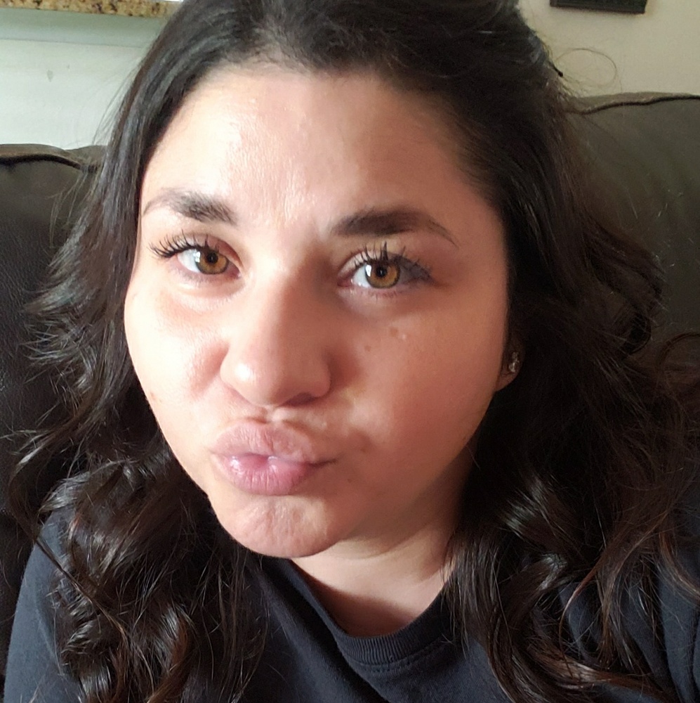 Meet your Posher, Sara